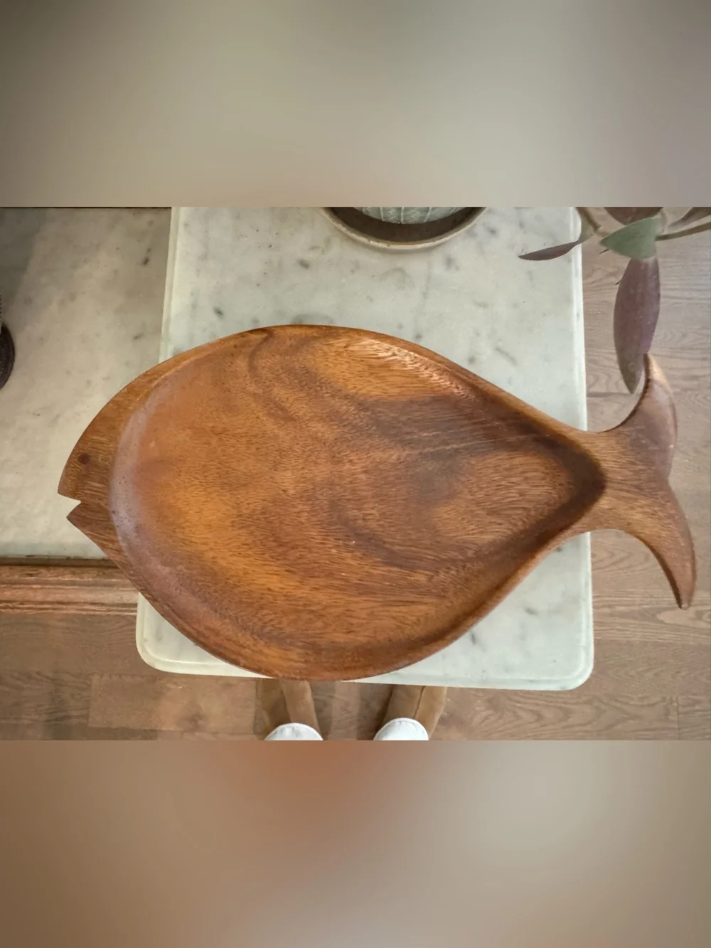 Vintage acacia Wooden Fish-Shaped platter/dish